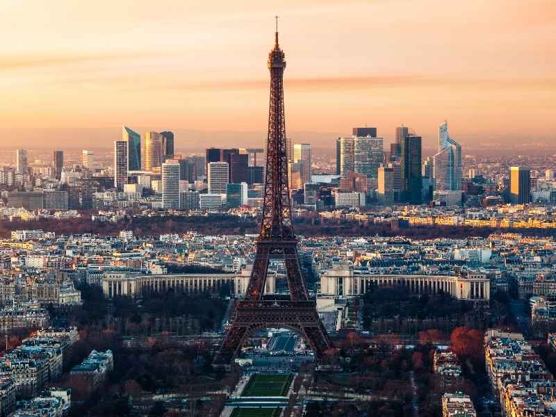 France skyline